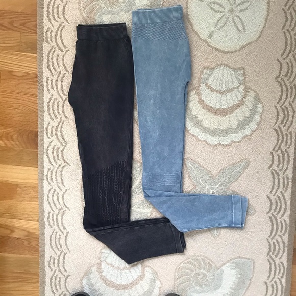 NIKIBIKI 2 Pairs Leggings, Blue/Charcoal, Size Small/Medium - Picture 6 of 6